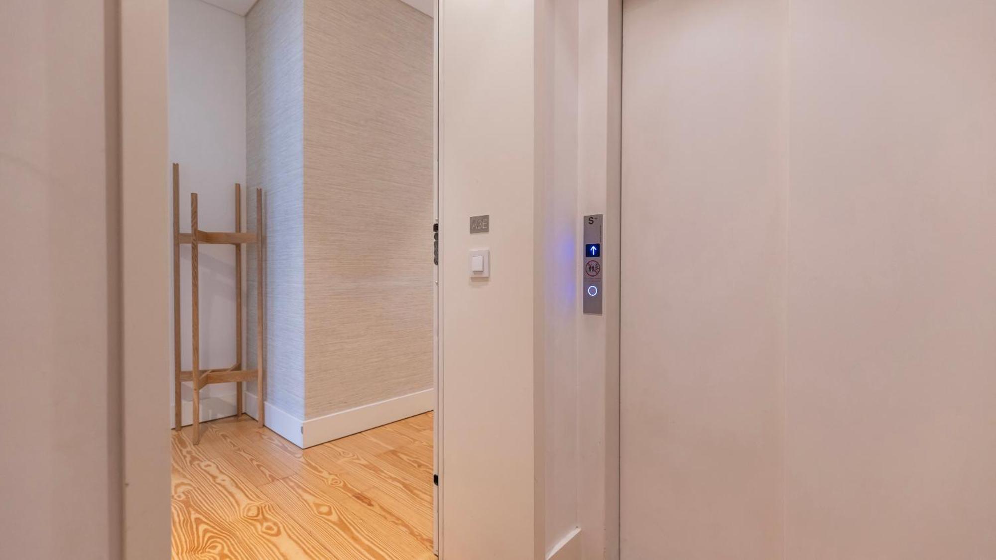 Downtown By The River Apartment By Lovelystay Lisboa Eksteriør billede