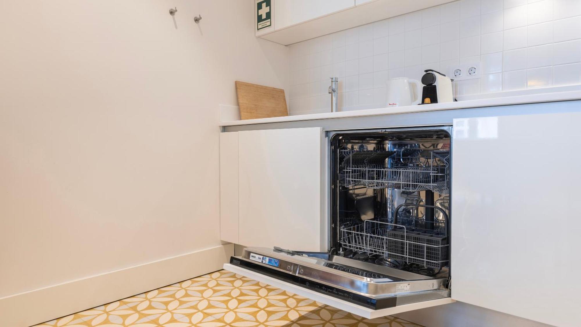 Downtown By The River Apartment By Lovelystay Lisboa Eksteriør billede